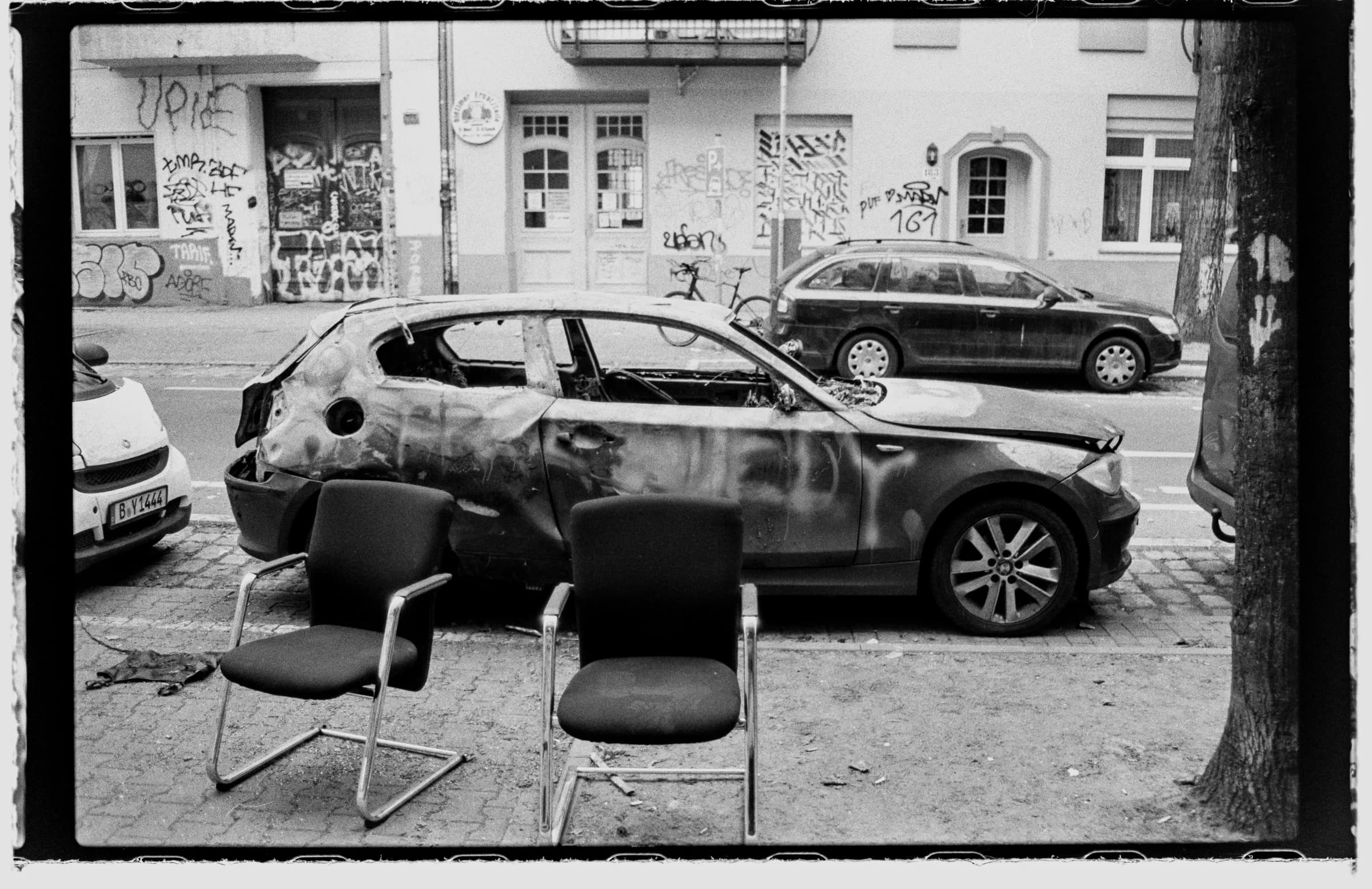 Neukolln Burnedcar 1